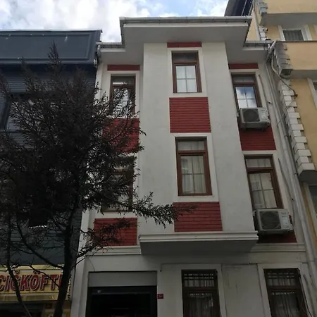 Apart Otel Halil Bey Konagi *